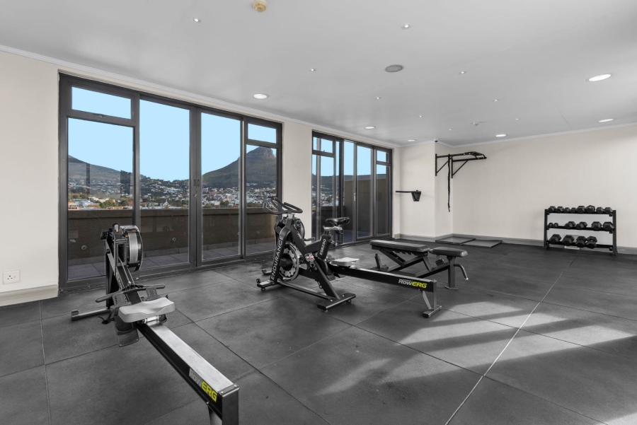 2 Bedroom Property for Sale in Cape Town City Centre Western Cape